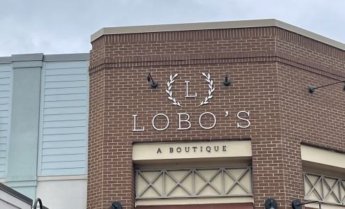 Lobo's Boutique business photo